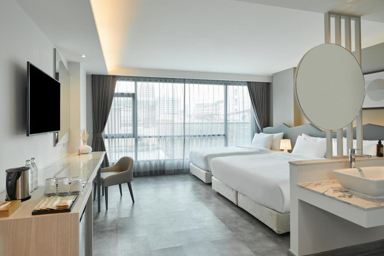 livable hotel bangkok ราคา